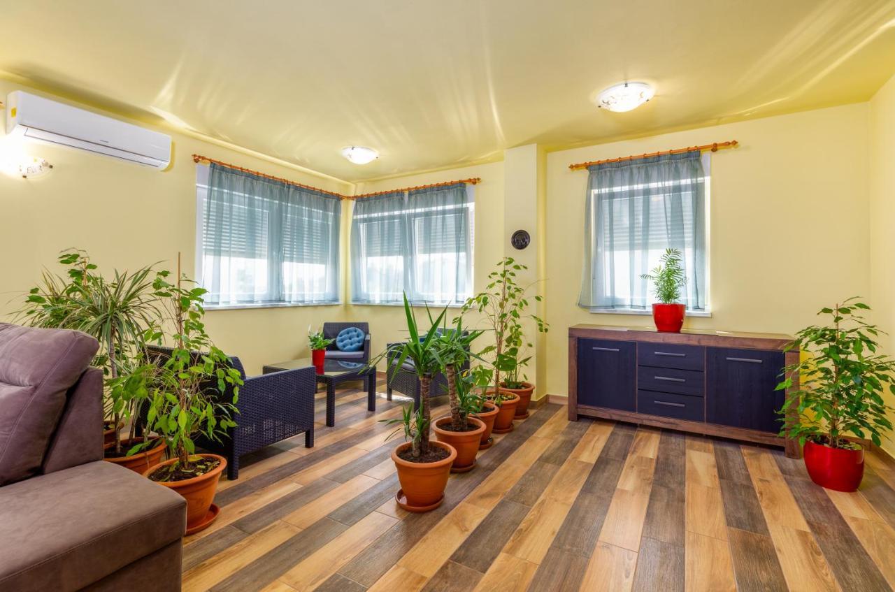 Apartmani Monte PUY Exterior foto
