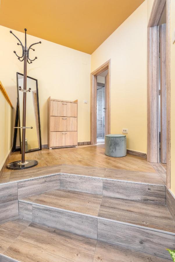 Apartmani Monte PUY Exterior foto