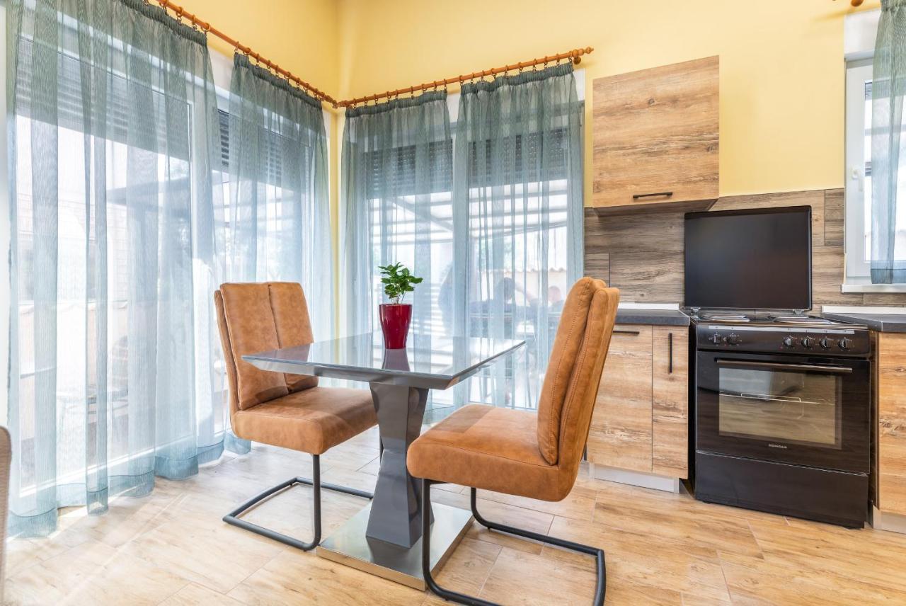 Apartmani Monte PUY Exterior foto