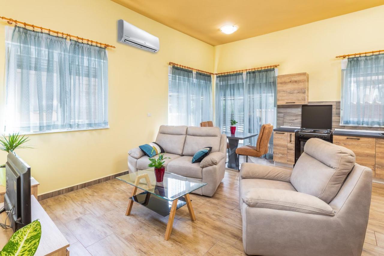 Apartmani Monte PUY Exterior foto